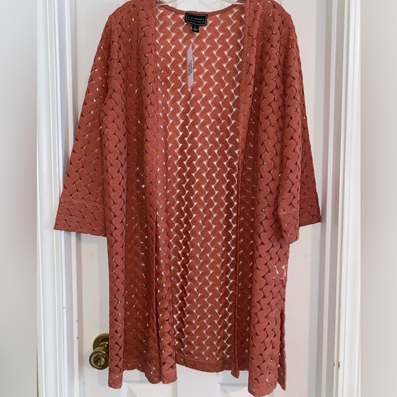 G by Giuliana Textured Two Piece Set in Rust - Picture 3 of 11